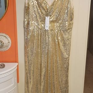 Elegant! Gold Sequin Gown